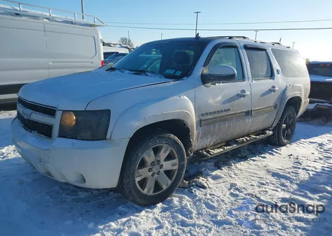 2007 Chevrolet Suburban 1500 Lt z USA, uszkodzony, nr VIN 3GNFK16397G236316